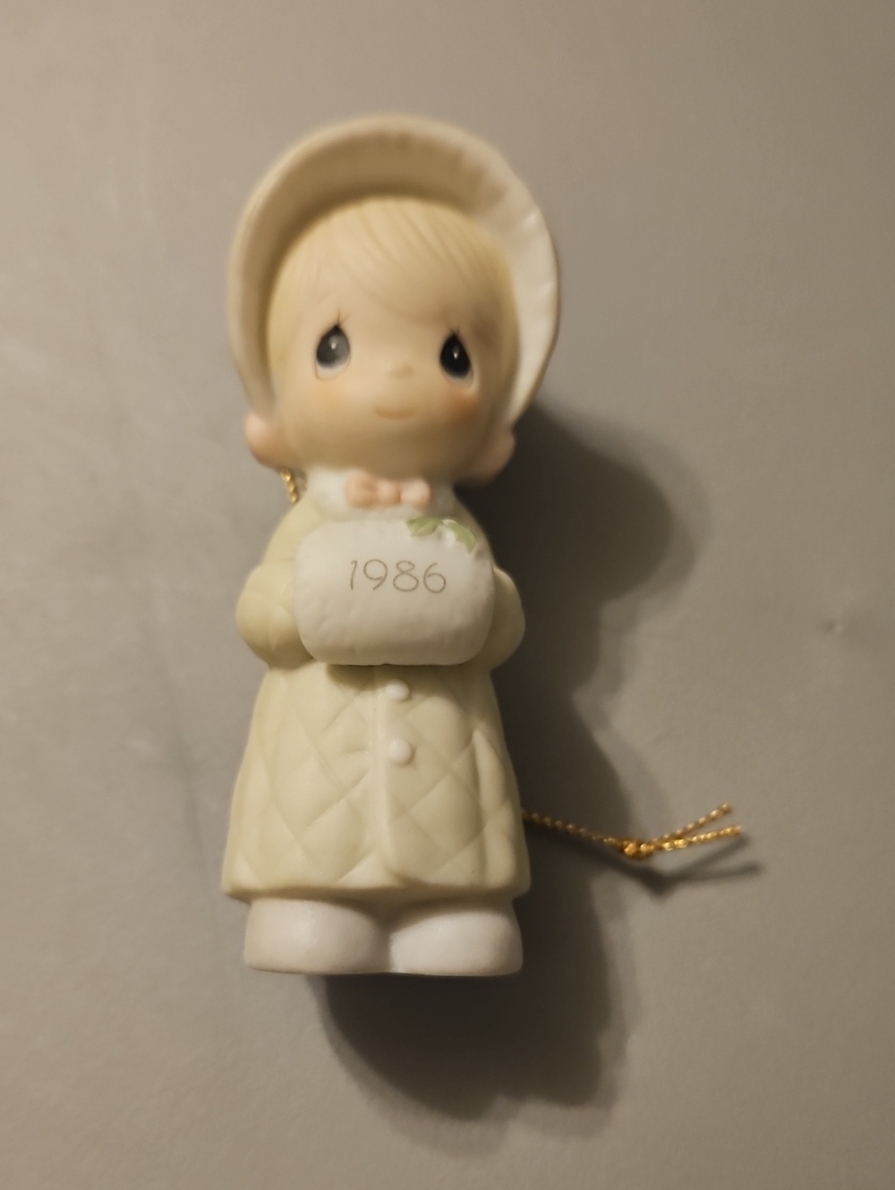 Precious Moments 1986 Dated Ornament